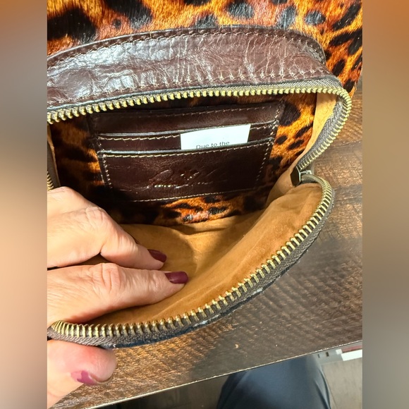 Patricia Nash Alencon Leopard Print Backpack - Picture 8 of 15